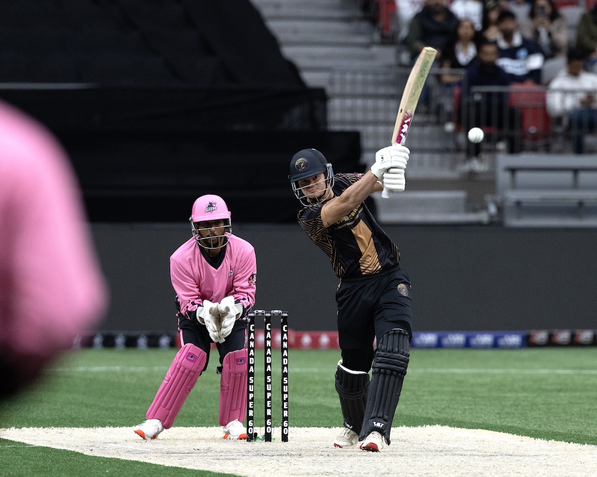 Canada Super 60 Match 1 — Brampton Blitz vs Toronto Sixers — photo 2